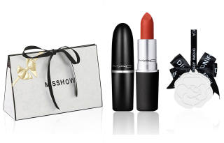 MAC Bullet Camellia Box Lipsticks Velvet Easy to Blend Natural Long Lasting No Transfer Foundation