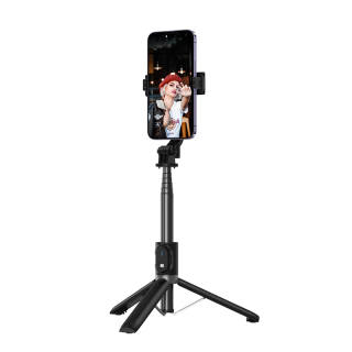 W&P Selfie Sticks & Selfie Stands