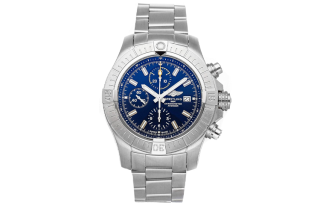 Breitling 2023 Pre-owned Avenger Chronograph 45mm
