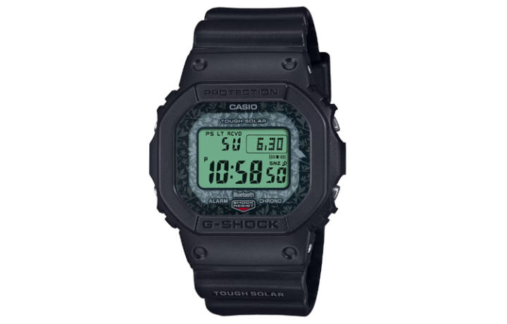 CASIO CASIO Unisex DIGITAL Series Green Watch GW-B5600CD-1A3