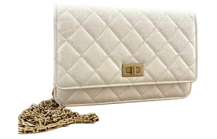 CHANEL WOC Distressed Cow Leather Crossbody Bag, Shoulder Bag Women's White