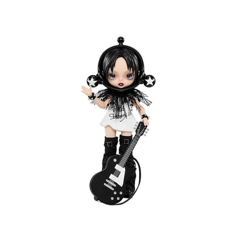 POP MART Skullpanda × 'NANA' Another 1/4 Of Me In The World, Nana Osaki Refined Trendy Figures
