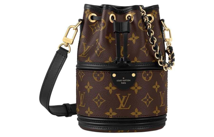 LOUIS VUITTON Lv None