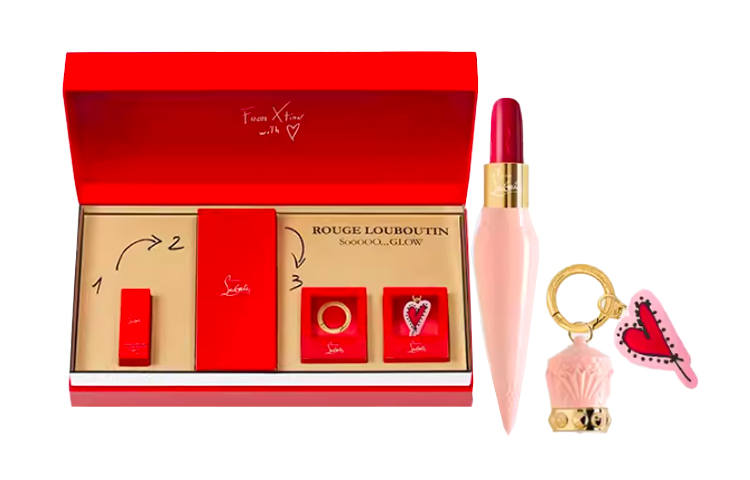 Christian Louboutin CL Radiant Custom Lipstick Heart Makeup Sets Easy to blend