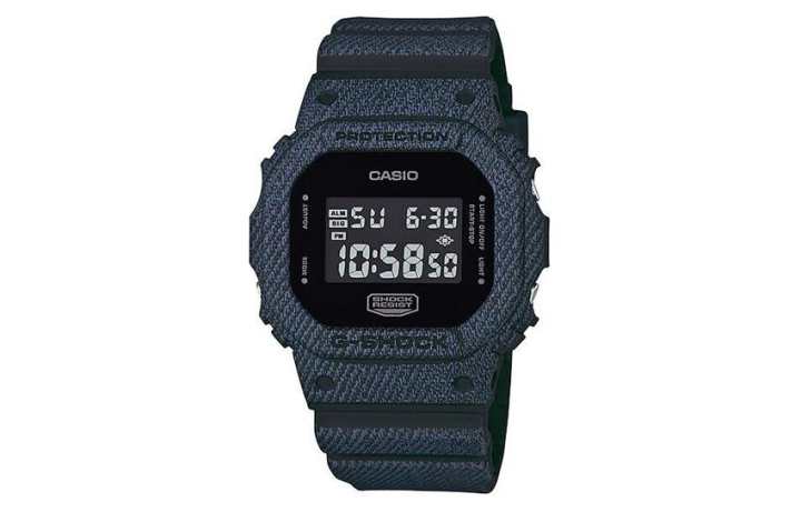 CASIO CASIO Unisex G-SQUAD Series Black Watch DW-5600DC-1JF