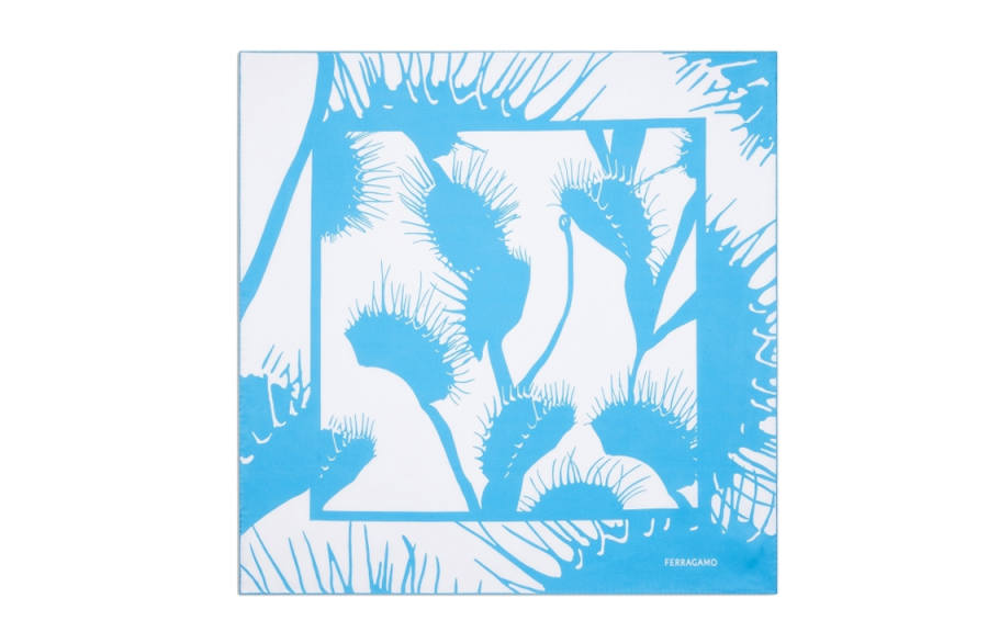 Ferragamo Ferragamo Venus print Silk Scarf