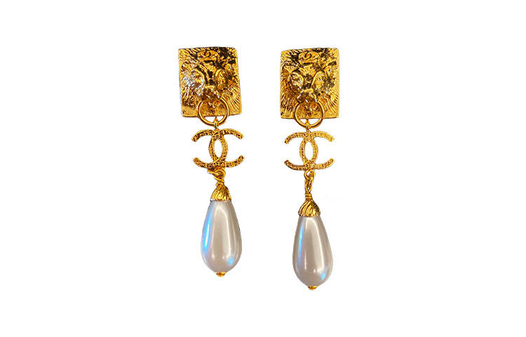 CHANEL CHANEL Earrings Women's Gold