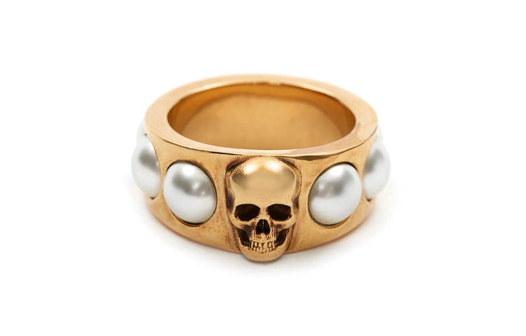 Alexander McQueen Alexander McQueen Skull Charm Pearl Ring