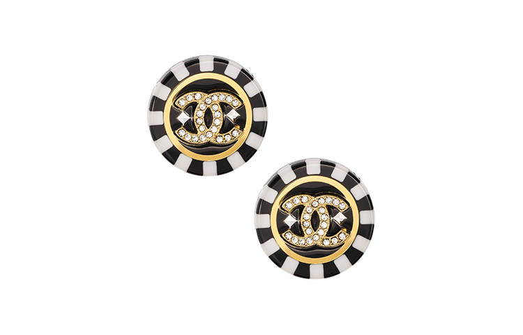 CHANEL CHANEL Round Cc Logo Earrings
