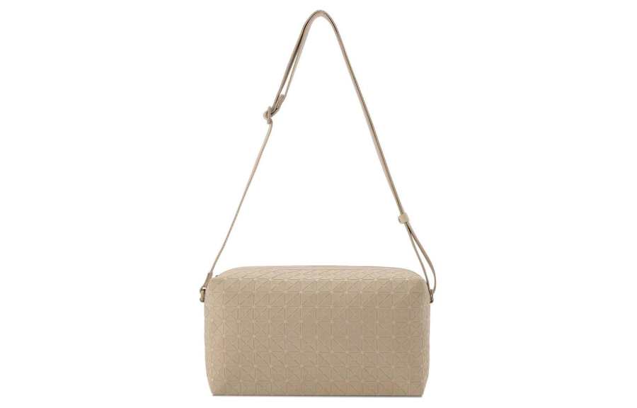 ISSEY MIYAKE Kuro Cotton Crossbody Bag, Shoulder Bag Unisex Beige