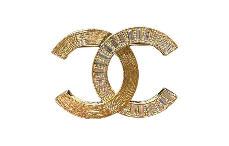 CHANEL Pre Owned 2024 Plated Cc Crystal Brooch Pin Costume Brooch