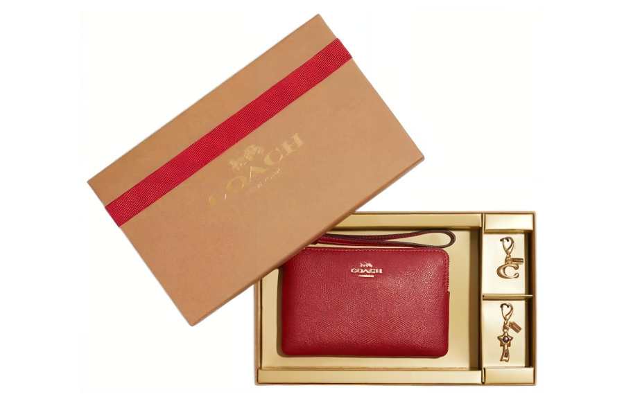 COACH Corner Zip Cross Grain Leather Wrist Bag Clutch Small Women's Red