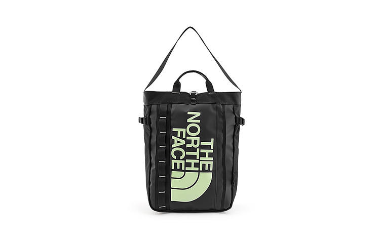 THE NORTH FACE 19.2L Backpack Outdoor Bag Tear Resistant Material Cosmic Black Unisex
