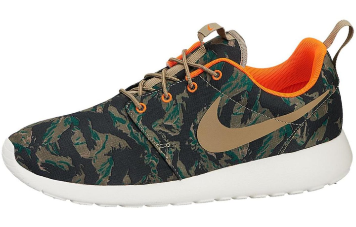 Nike Nike Roshe Run Tiger Camo Green