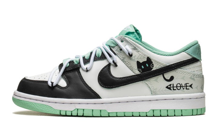 Nike Nike Dunk Skateboard Shoes Women's Low Top Gray/Green