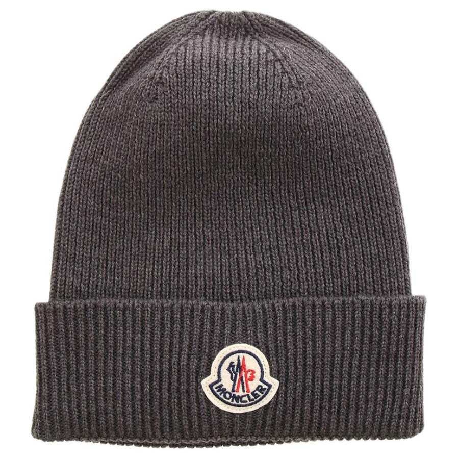Moncler Moncler Logo Patch Knitted Beanie