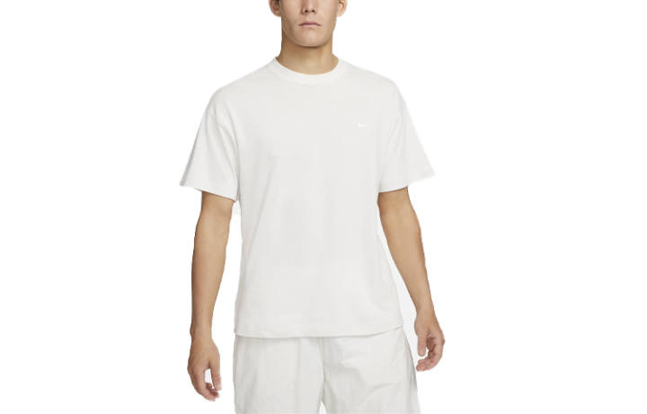 Nike Nike T Shirts Men's White Crew Neck Moderate Straight Fit