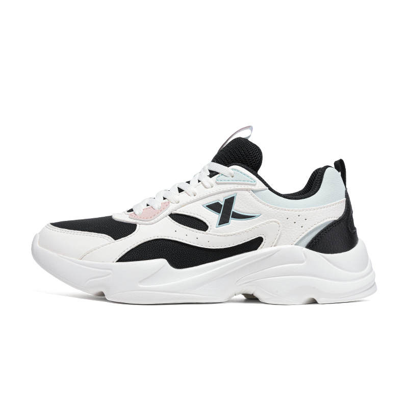 XTEP Slip Resistant Abrasion Resistant Low top Casual Shoes Women's White Black Green