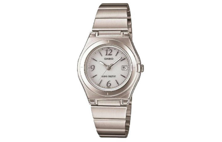 CASIO CASIO Women's 32mm White Watch LWQ-10DJ-7A1