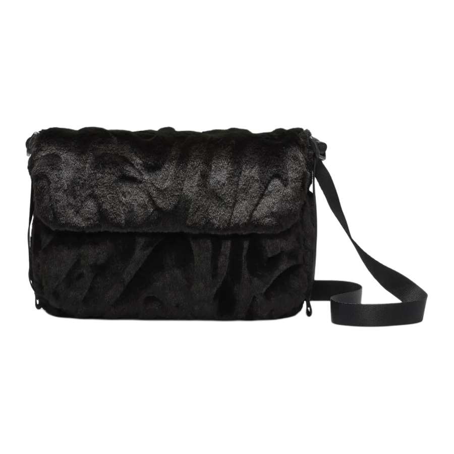 Nike Nike Sportswear Futura 365 Faux Fur Crossbody Bag 1L