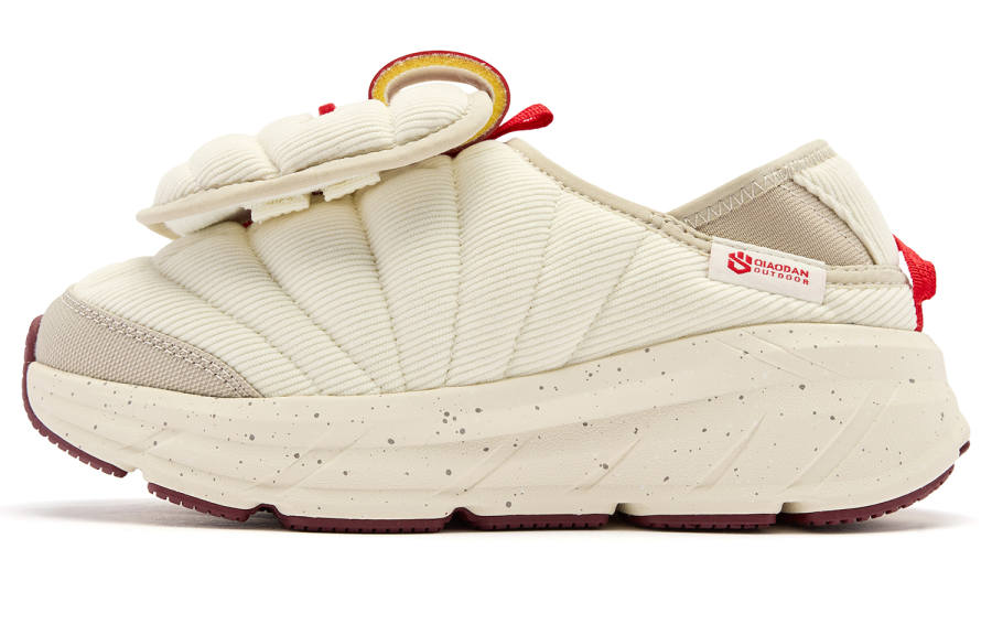 QIAODAN Croissant Low top Casual Shoes Women's Ivory Koi Red