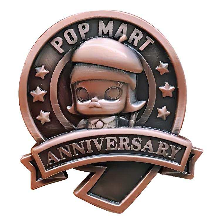 POP MART POP MART 9th Anniversary Commemoration Badge Trend Based Products 4.5cm
