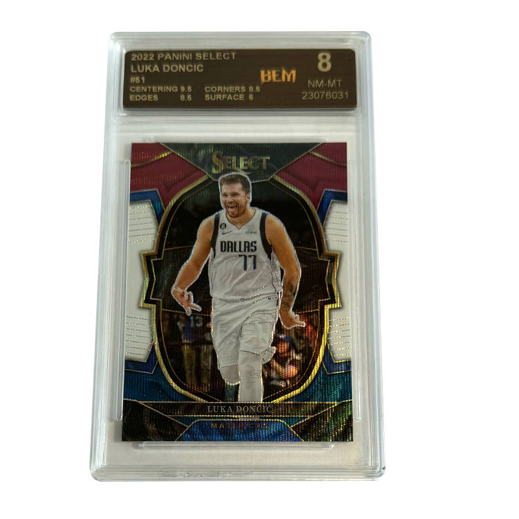 PANINI PANINI Select Doncic, Mavericks Select Tricolor Ripple, Refringence, Player Card 8/10 Graded Cards 1 Pc