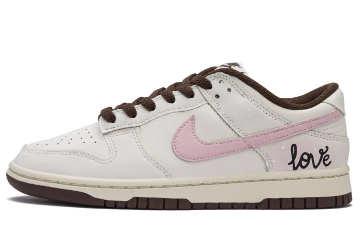 Nike Nike Dunk Abrasion Resistant Slip Resistant Low top Skateboard Shoes Women's Pink White