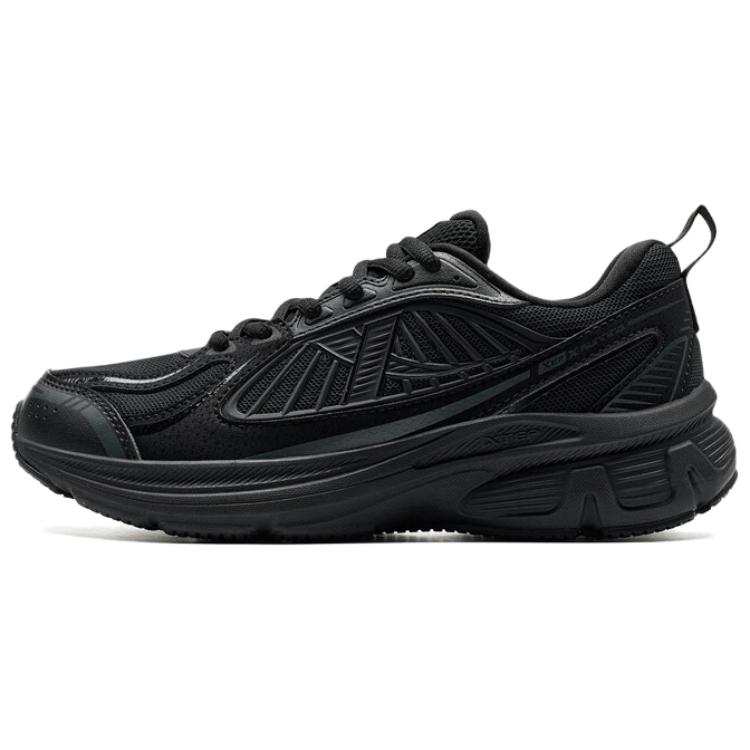 XTEP Dust Free 6.0 Cushioning Slip Resistant Thermal Low top Running Shoes Women's Black