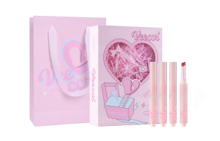 VEECCI Heart Fluttering Box Makeup Sets