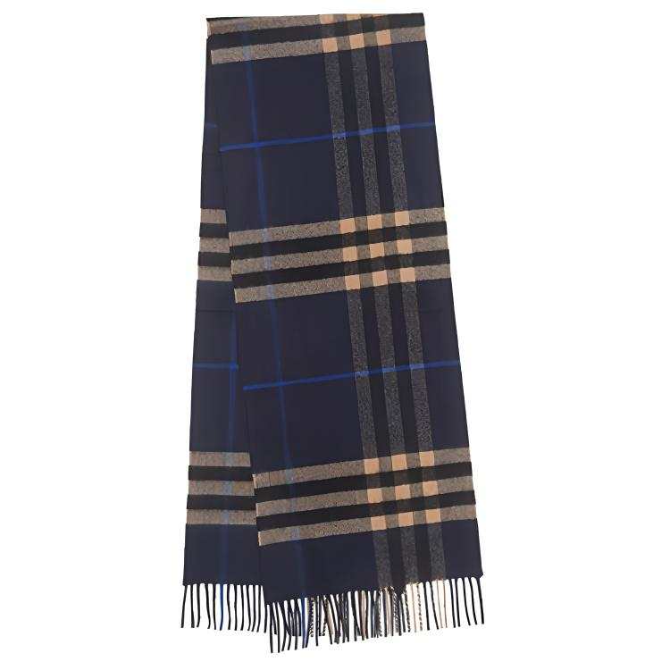 Burberry Classic Check pattern scarf