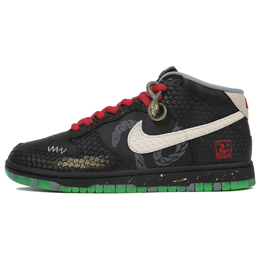 Nike Nike Dunk Abrasion Resistant Slip Resistant Mid top Skateboard Shoes Men's Black
