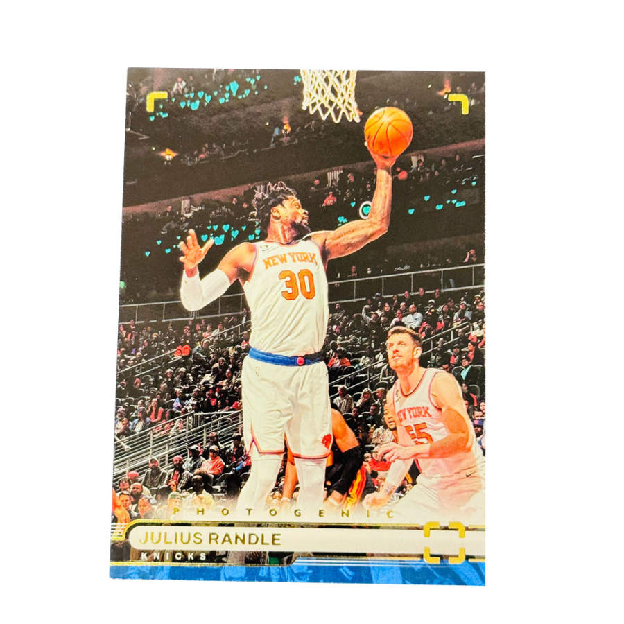 PANINI Julius Randle, Knicks, On Court Collection, Classic Photo Base, Authentic Quality Sports Cards 1 Pc