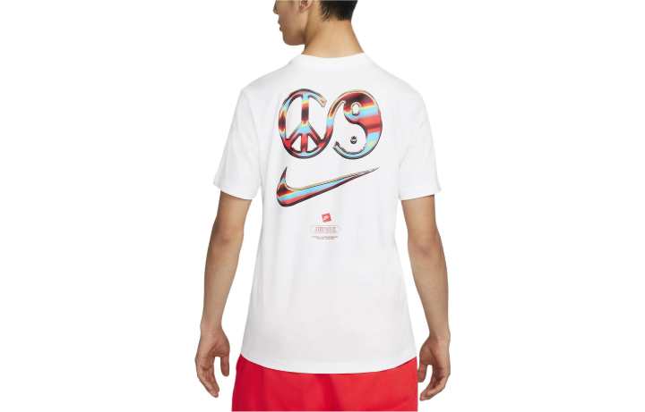 Nike Nike T Shirts Men's White Crew Neck Moderate Straight Fit
