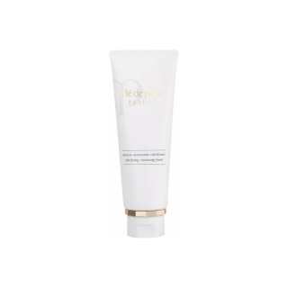 Clé De Peau Beauté Radiance Cleanser Soothing Tightening Moisturizing And Nourishing Refreshing Repairing Cleaning