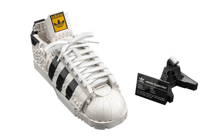 LEGO Adidas Originals Superstar