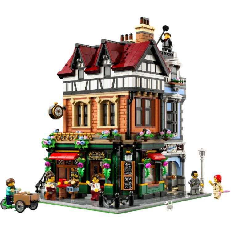 LEGO Icons Tudor Horn Building Blocks 3266pcs 10350