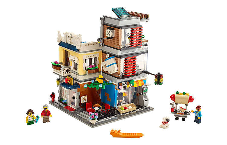 LEGO LOGO Creator Pet Store & Coffee Lounge Building Blocks 601 1000pcs 31097
