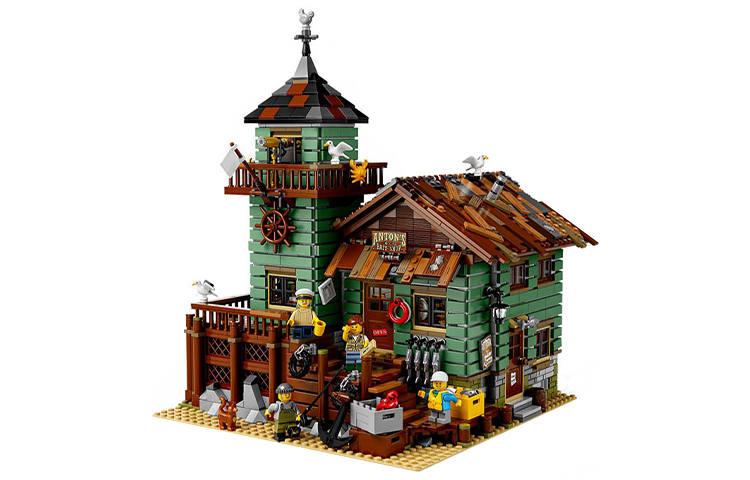 LEGO Ideas Old Fishing Store Set 21310