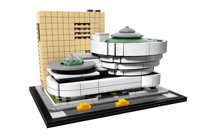 LEGO Architecture Collection Guggenheim Museum Building Blocks 744pcs 21035
