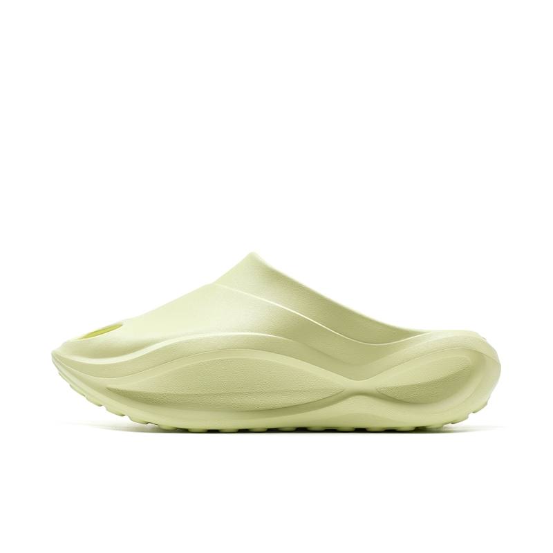 XTEP Slip Resistant Abrasion Resistant Slide Slippers Men's Matcha Light Green