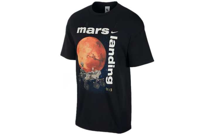 Nike Nike T Shirts Men's Crew Neck Moderate Straight Fit