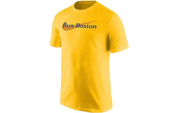 Nike Nike T Shirts Men's Yellow Crew Neck Moderate Straight Fit
