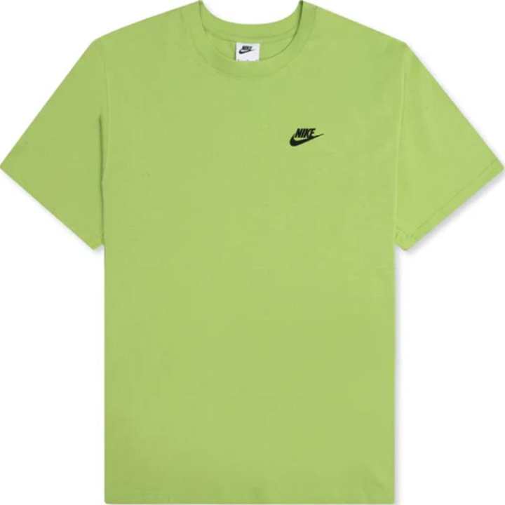 Nike Nike T Shirts Men's Green Crew Neck Moderate Straight Fit