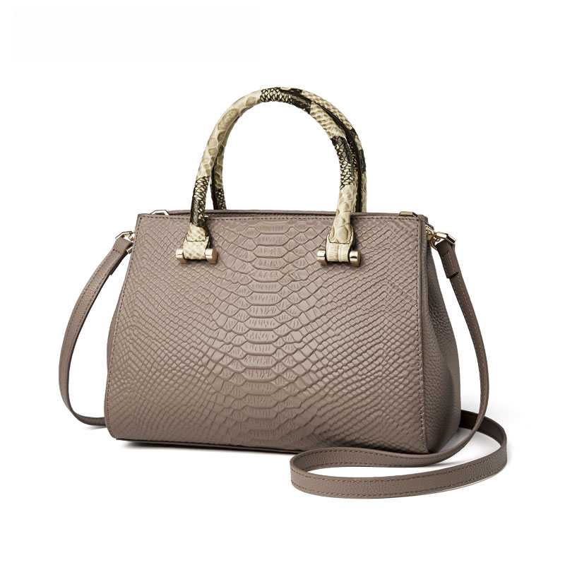 PAYOT Cow Leather Shoulder Bag, Crossbody Bag, Handbag Regular Women's Milk Tea/Black