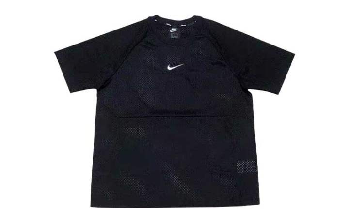 Nike Nike T Shirts Men's Black Crew Neck Moderate Straight Fit