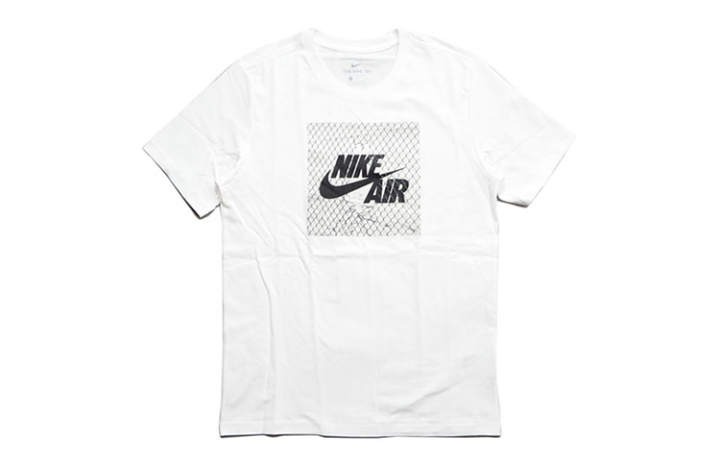 Nike Nike T Shirts Men's Crew Neck Moderate Straight Fit