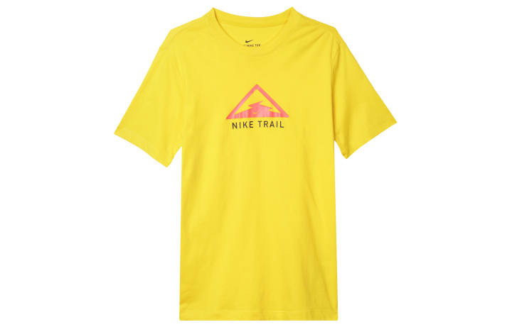 Nike Nike T Shirts Men's Yellow Crew Neck Moderate Straight Fit