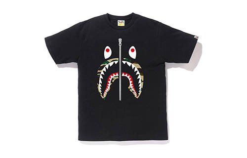 A BATHING APE Bape 1st Camo Shark Tee SS18