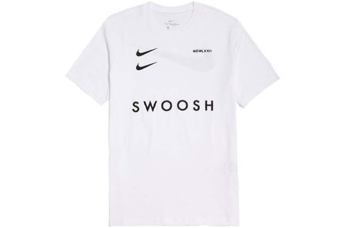 Nike Nike T Shirts Men's Crew Neck Moderate Straight Fit